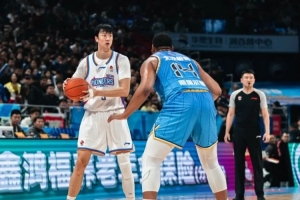 追梦：卡布撞SGA绝对得到了高层指示 那雷霆这边谁来搞文班呢？